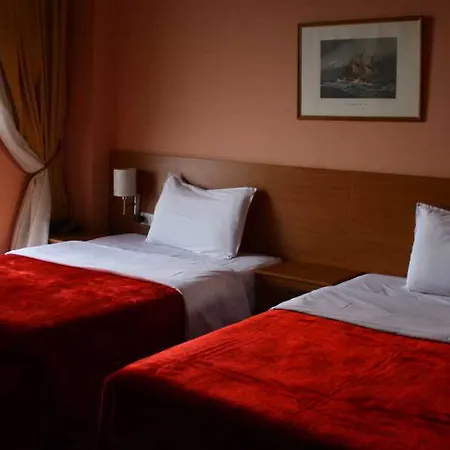 As Hotel Golem (Tirana)