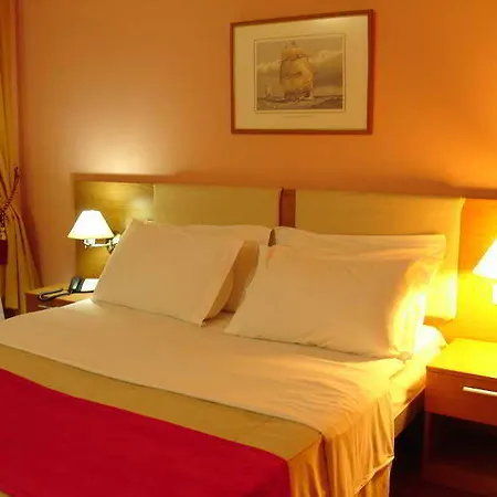 Hotel As 4*